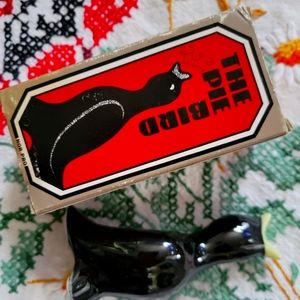VINTAGE JAPAN BLACK PIE BIRD NEW IN BOX